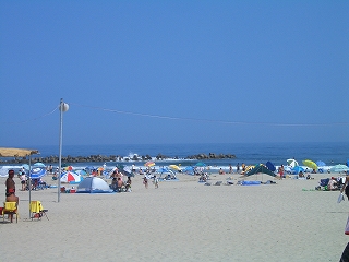 茨城県高萩市の高萩海水浴場の様子